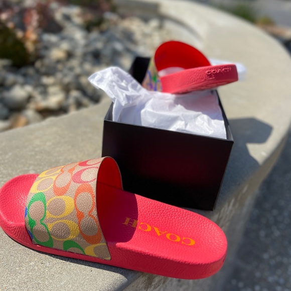 ~ RARE ~Coach NIB Udele Sport Slide In Rainbow Signature Canvas - Picture 2 of 8